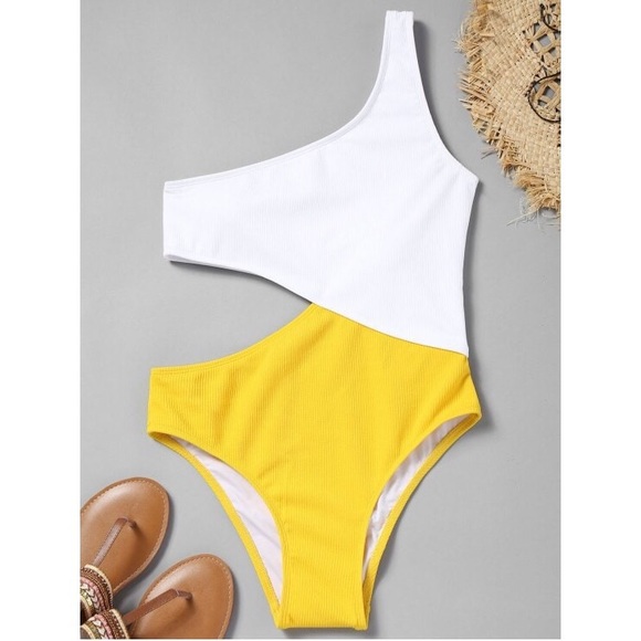 Zaful Other - NWT Zaful Cutout One Piece Swimsuit